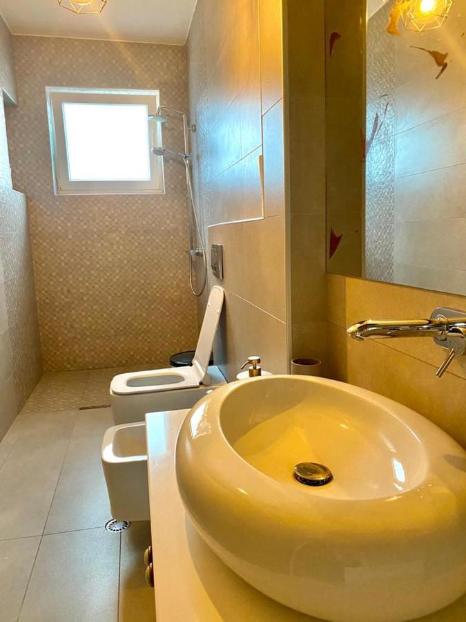 Cozy Lake Front Flat Bequeme Wohnung An Der See Πόγραδετς Εξωτερικό φωτογραφία